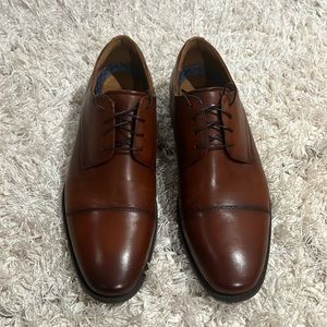 Florsheim Santucci Cap Toe Oxford - size 12 - like new